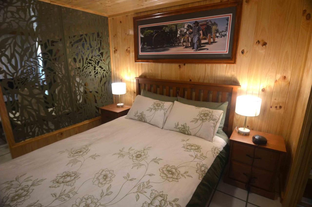 Hotel Echuca Gardens Esterno foto